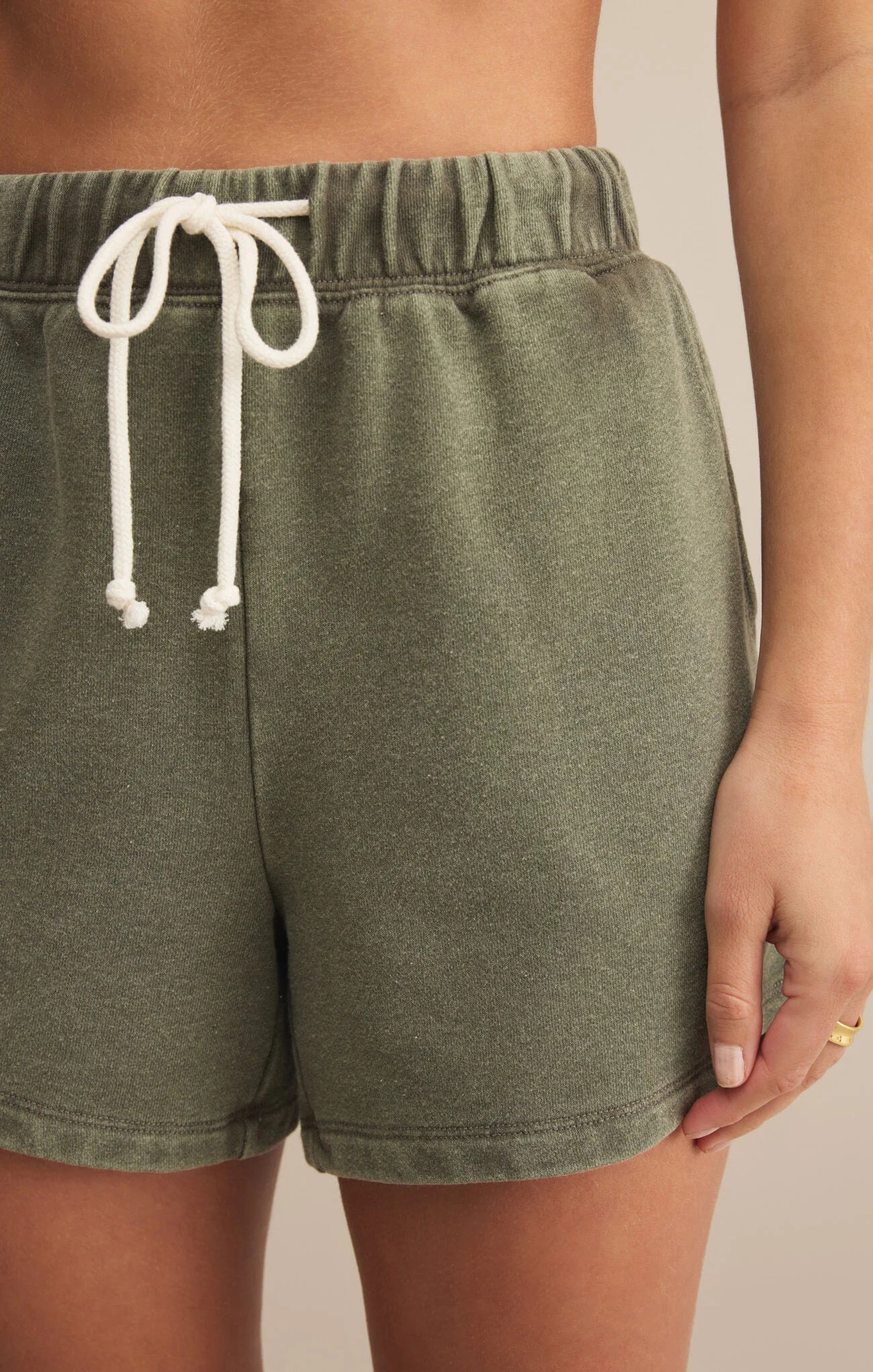 Benito Short - Moss