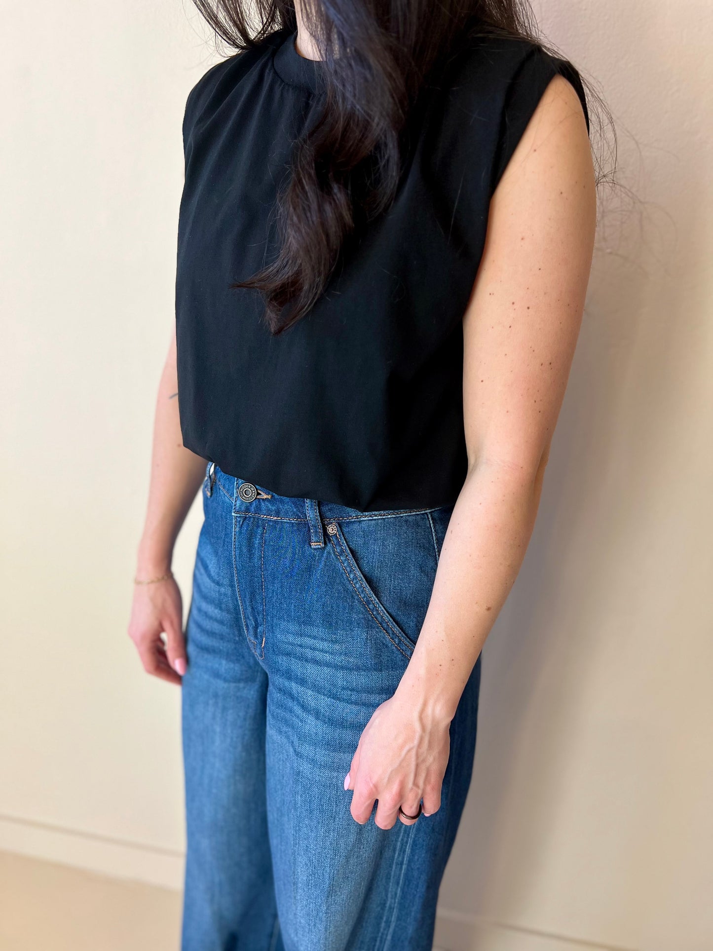 Eardley Bubble Top - Black
