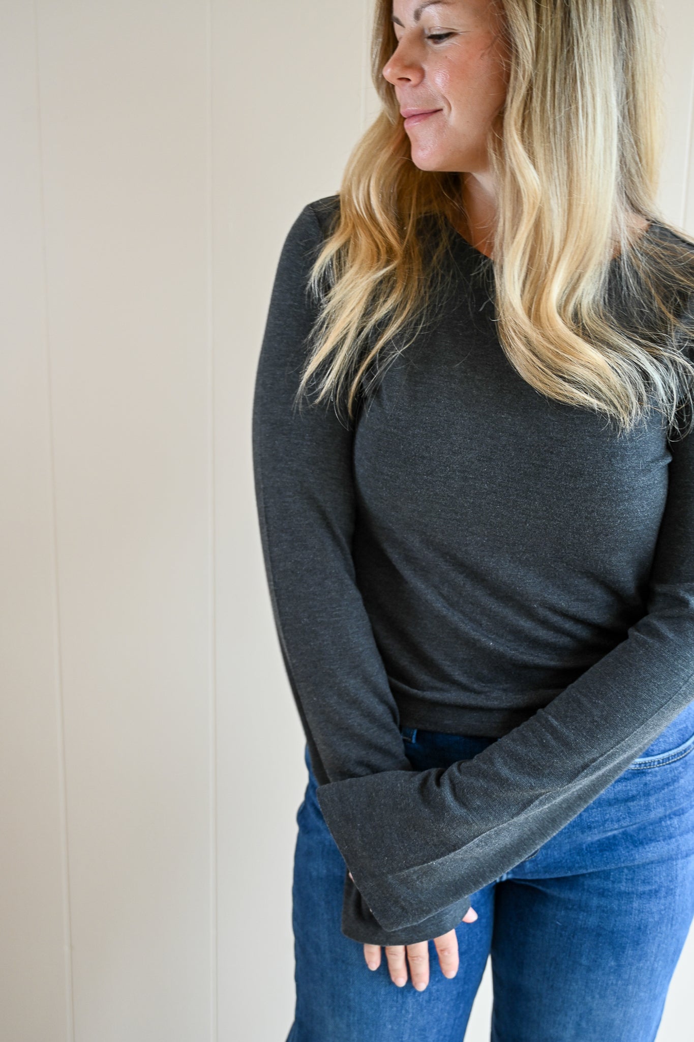 Mermaid Avenue Fitted Top - Storm