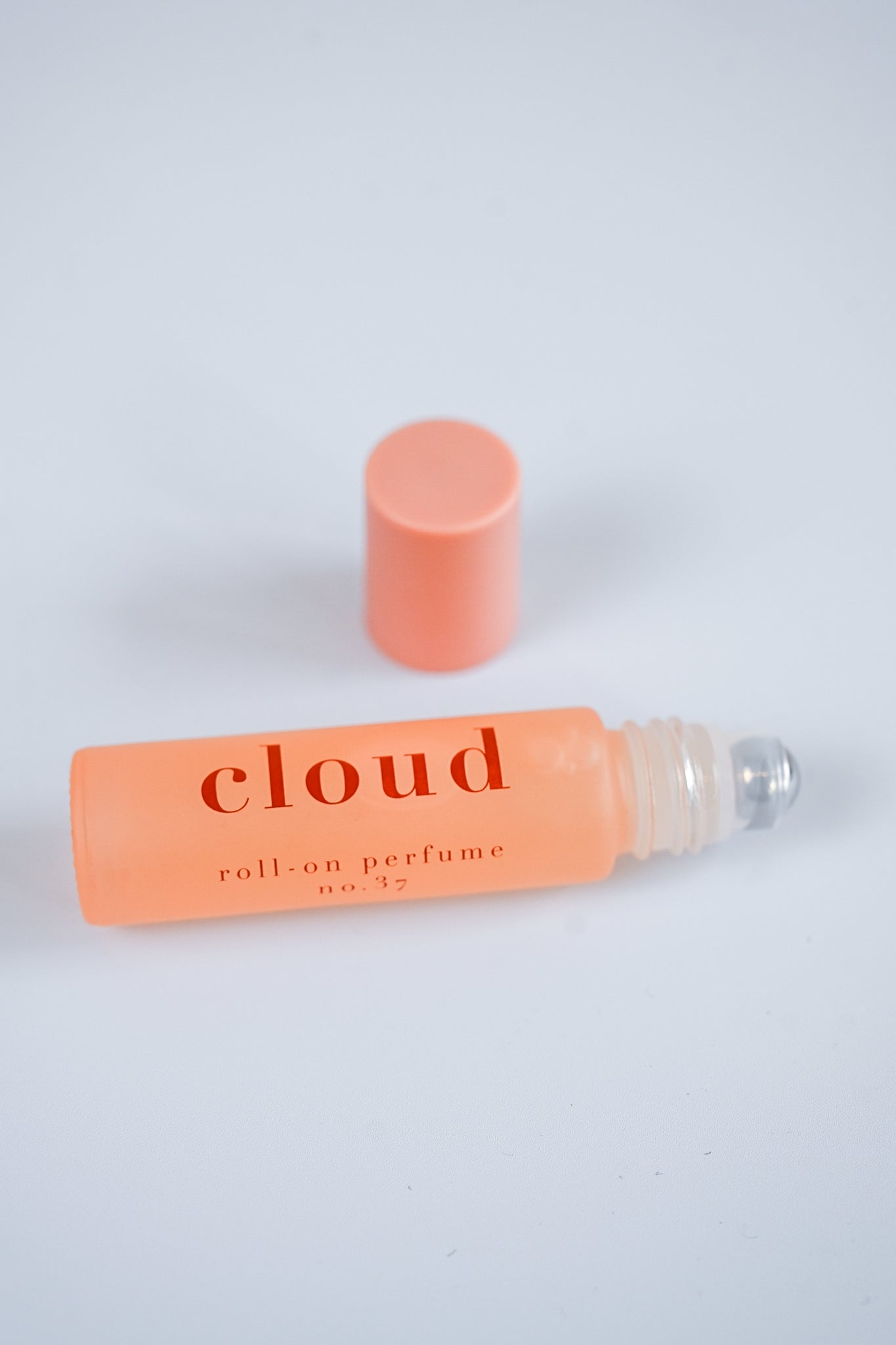 No. 37 Cloud • Clean Roll-On Perfume