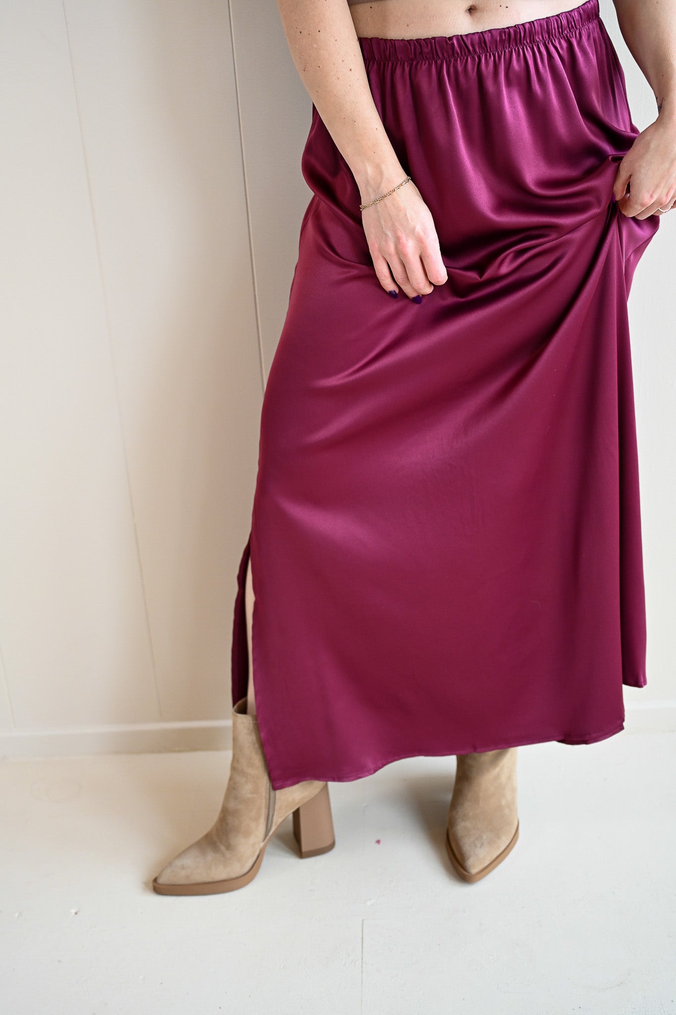 Mermaid Avenue Lace Maxi Skirt