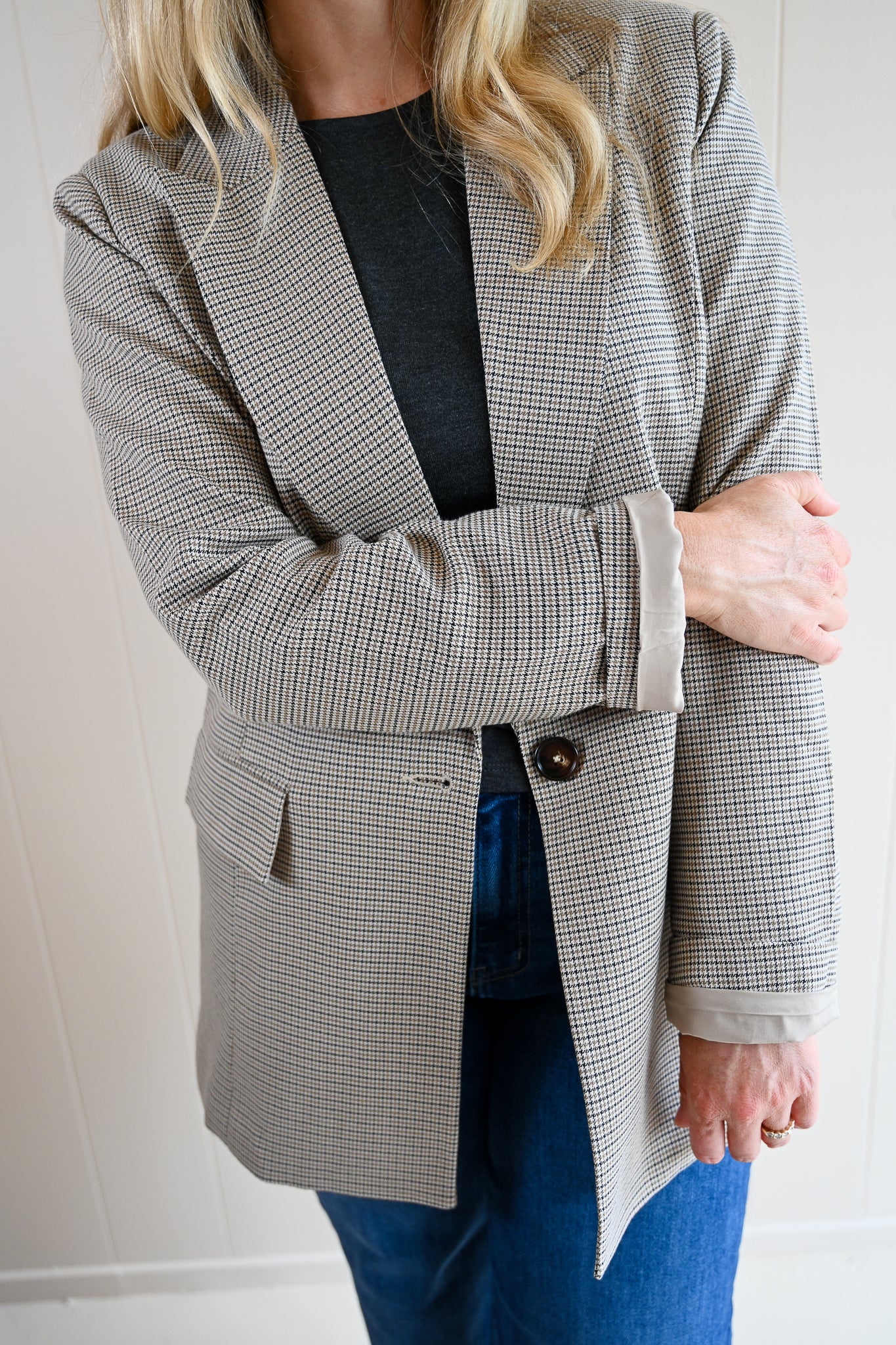 Monarch Lane Houndstooth Blazer