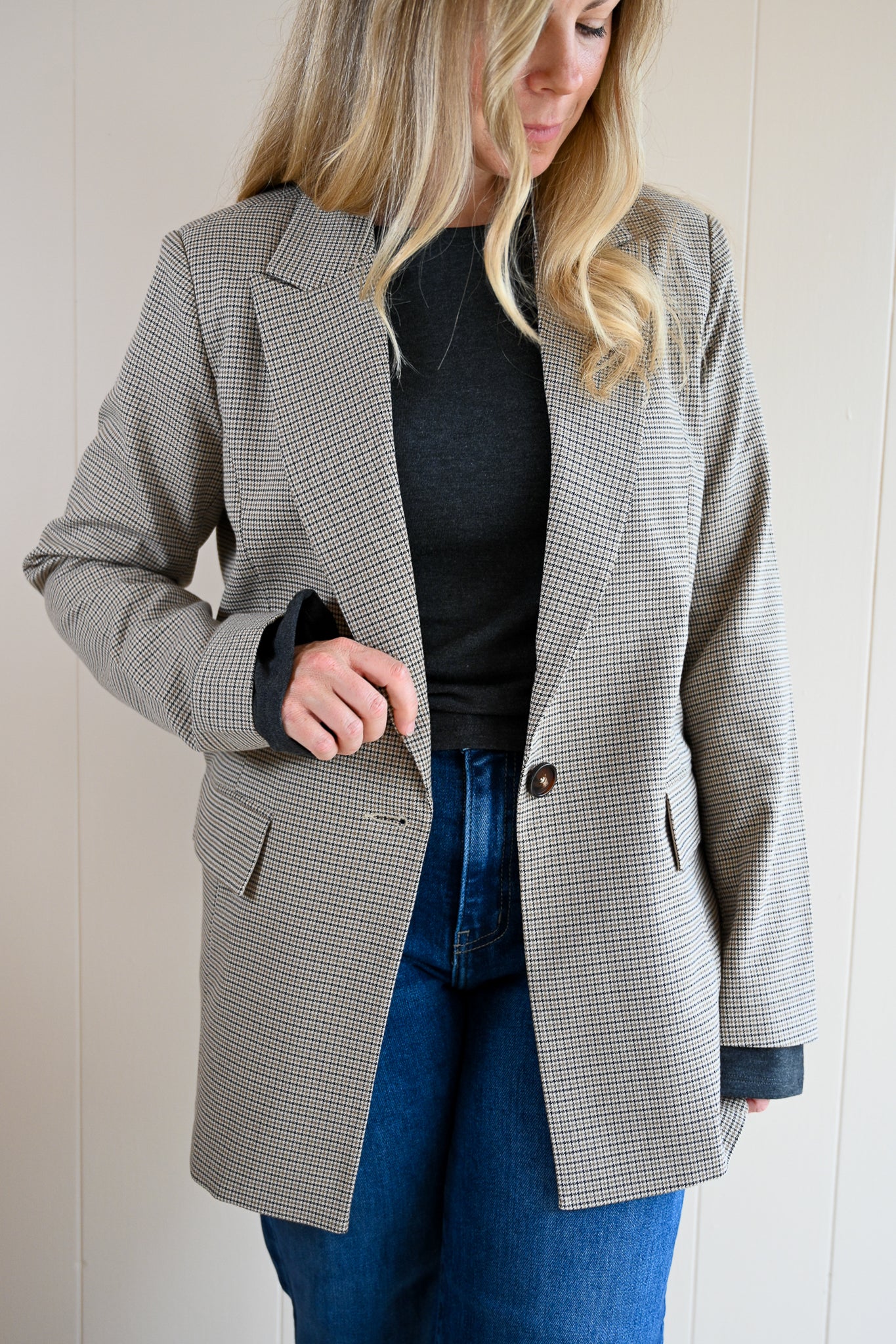 Monarch Lane Houndstooth Blazer