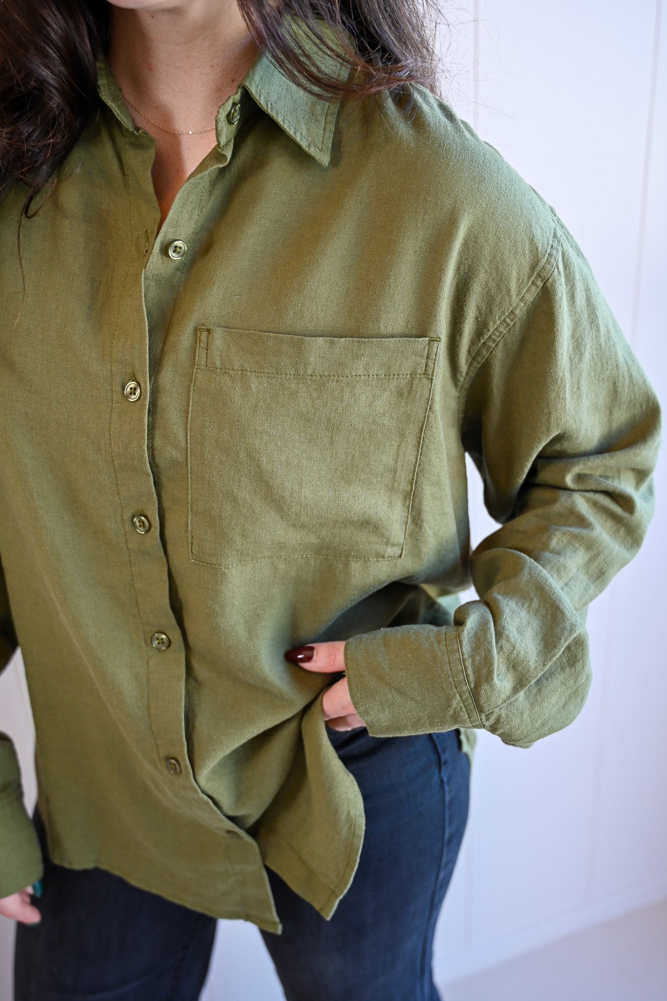 Lobos Button-Up Top - Moss