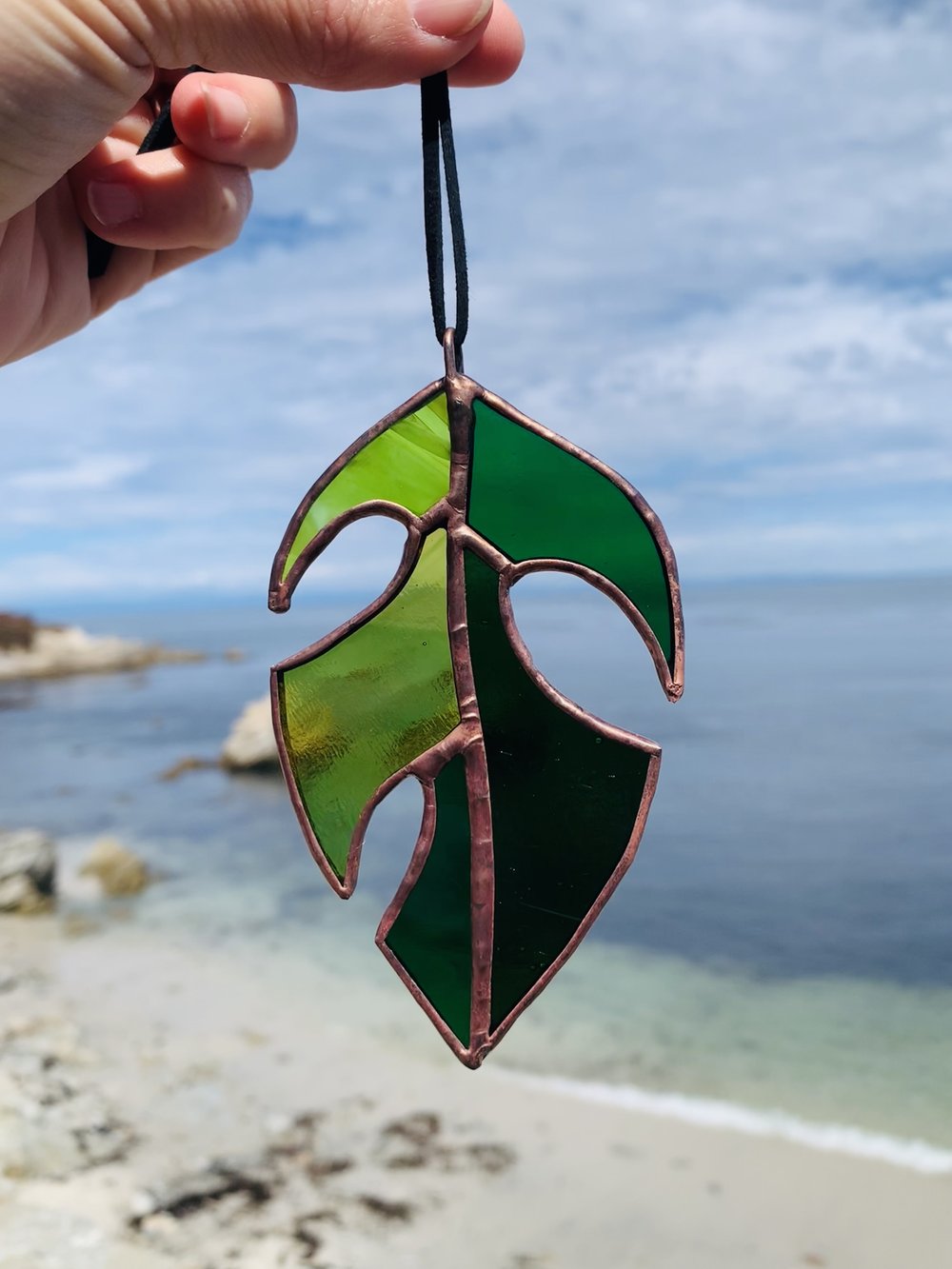 Brightfire Mini Monstera Leaf Sun Catcher Green Copper