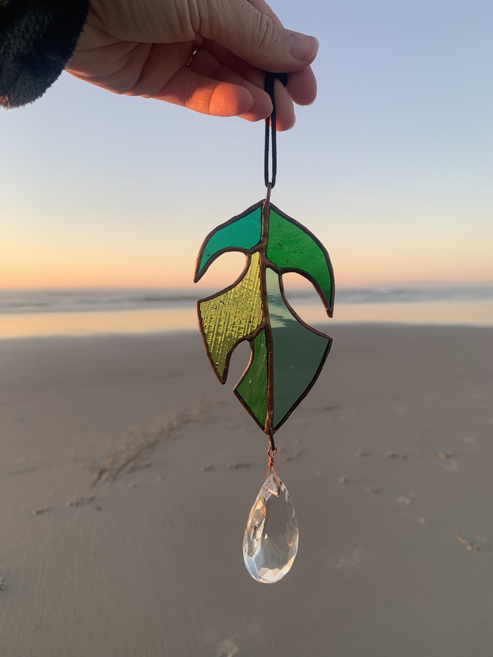 Brightfire Mini Monstera Leaf Sun Catcher Green Crystal Gem