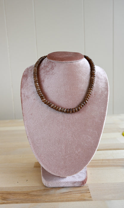 Candy Necklaces: Coconut Brown