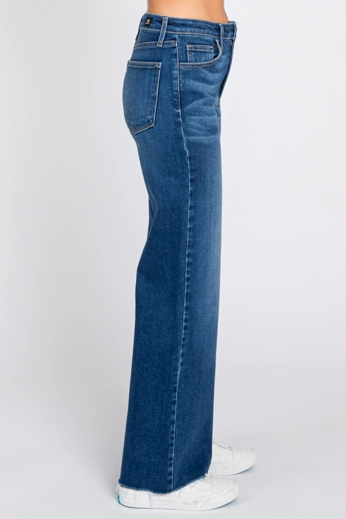 Clark Wide Leg Scissor Hem Jeans