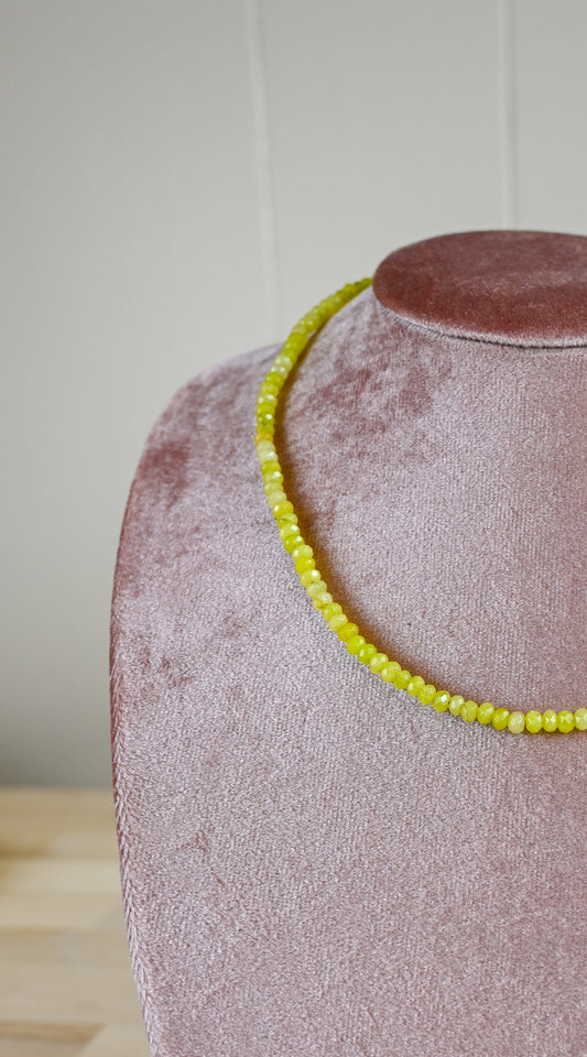 Dainty Candy Necklaces: Lemon Jade