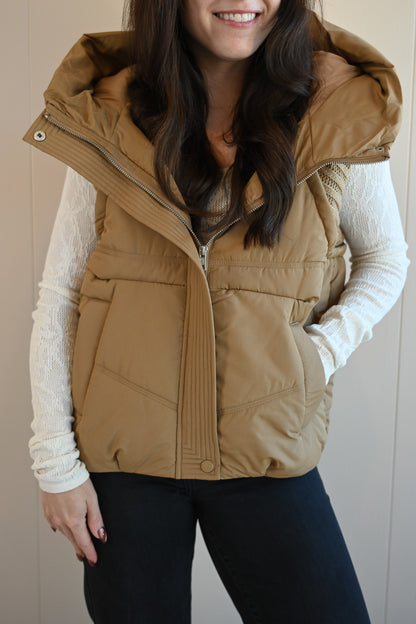 Moreland Avenue Puffer Vest
