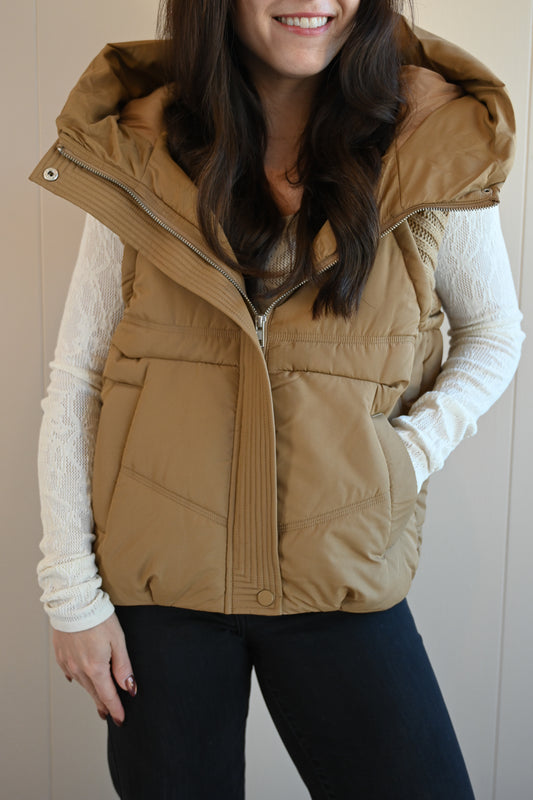Moreland Avenue Puffer Vest