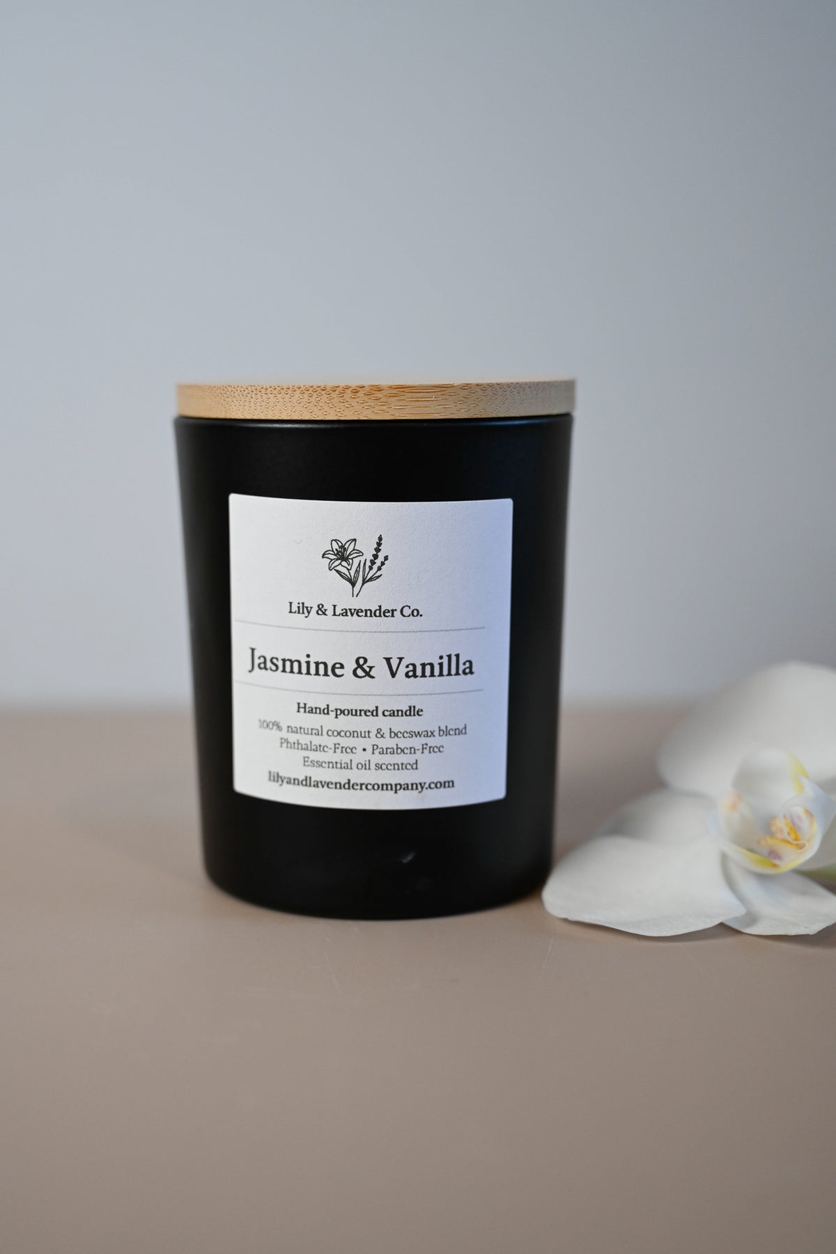 Non-Toxic Candle - Jasmine & Vanilla by Lily & Lavender Co.
