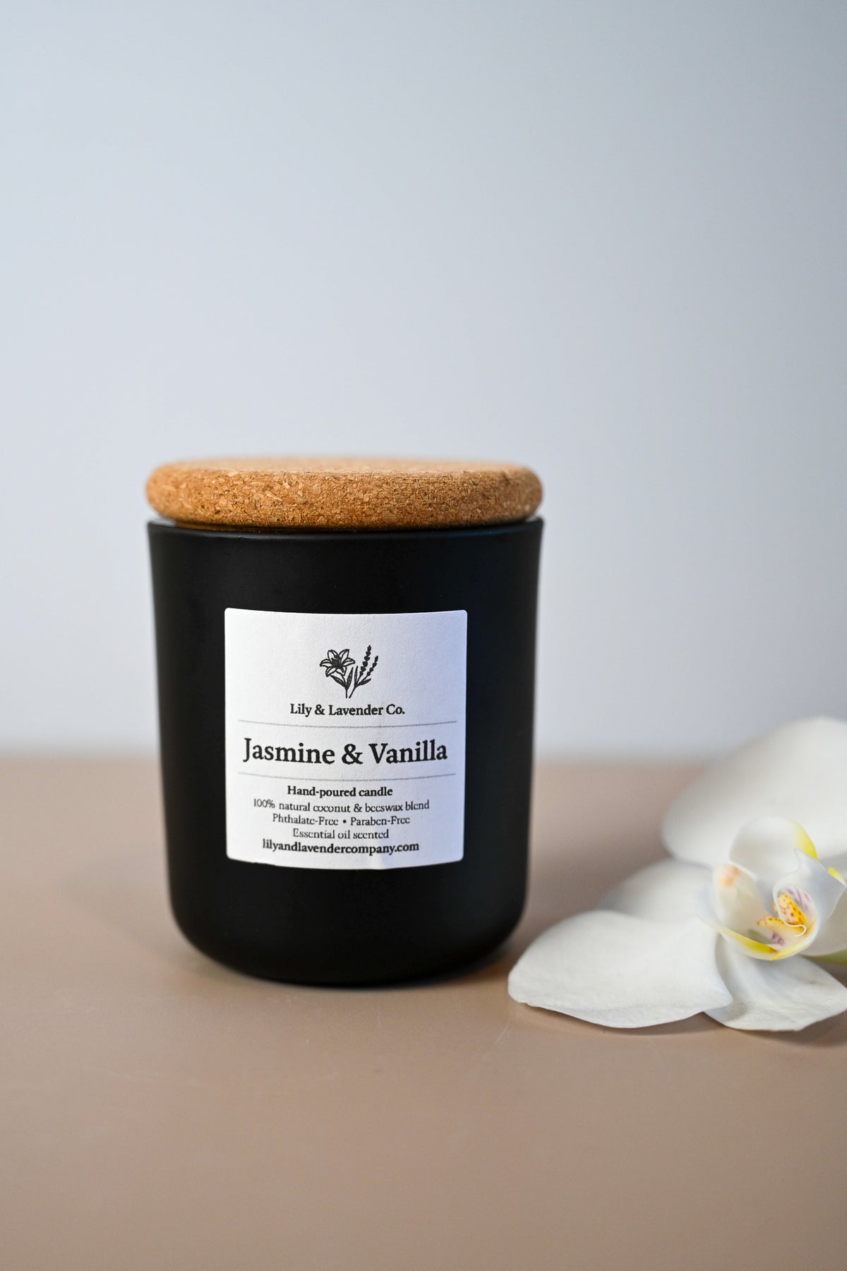 Non-Toxic Candle - Jasmine & Vanilla by Lily & Lavender Co.