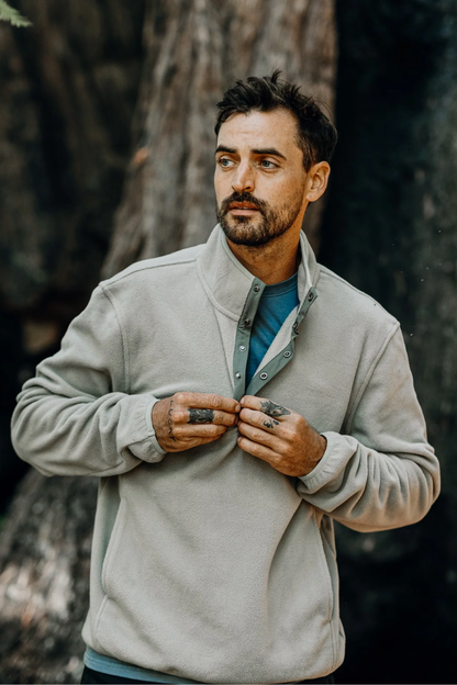 Cobblestone Fleece Pullover Ash Men by VNTNA