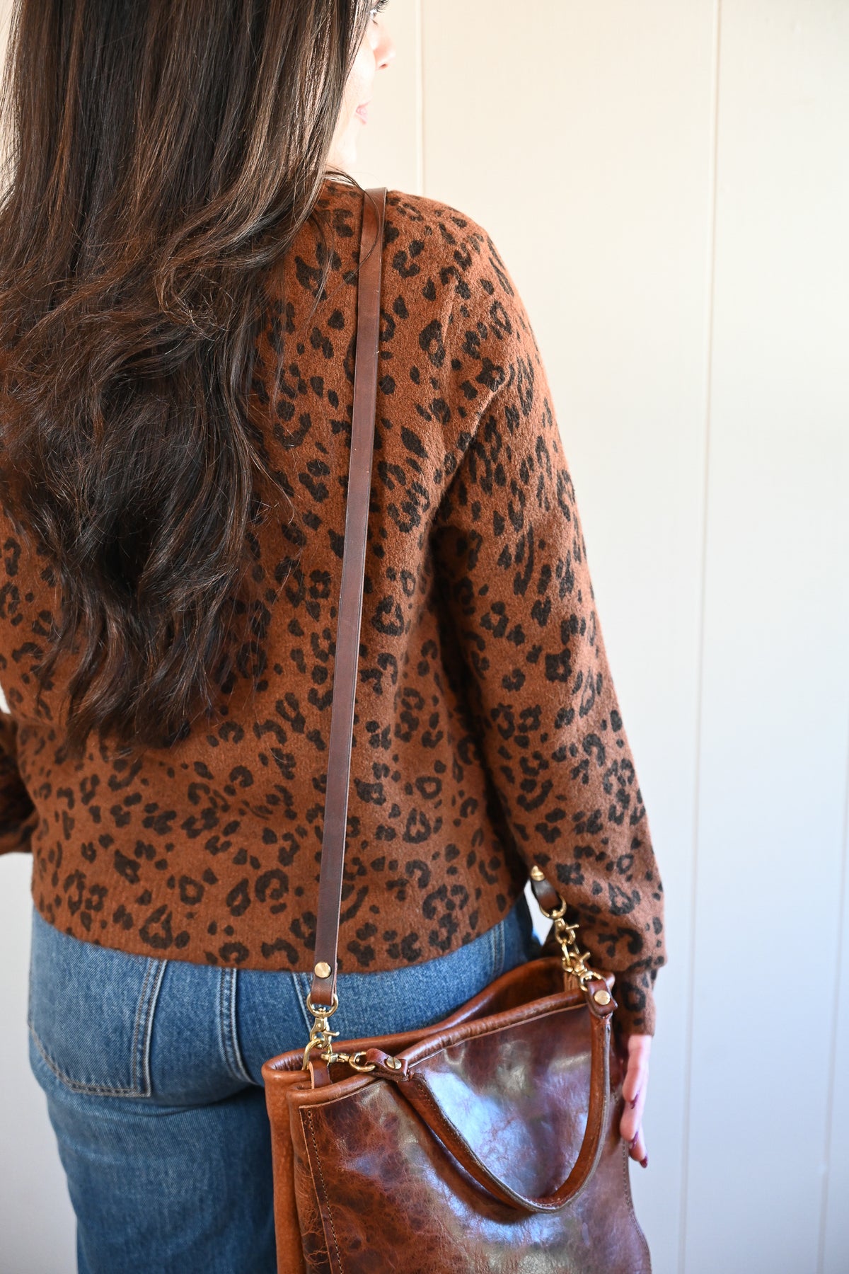 Marine Street Cozy Cardigan - Amber Leopard