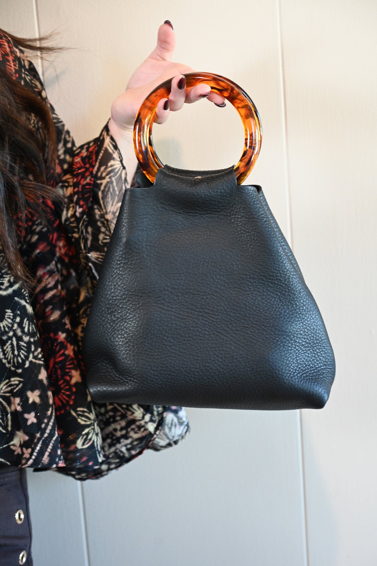 Charlie's Goods - Acrylic Hoop - Pebble Black