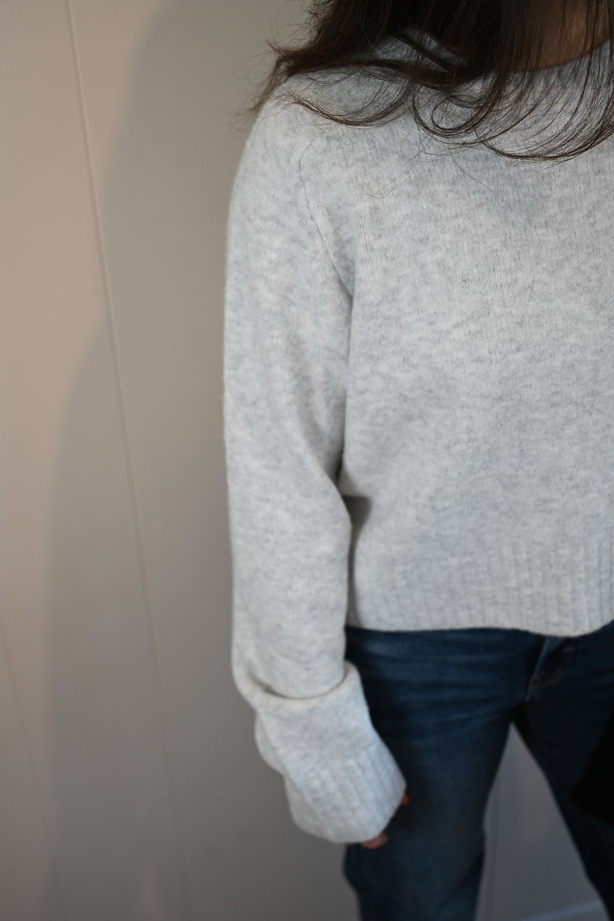 Sunset Drive Cropped Sweater - Fog