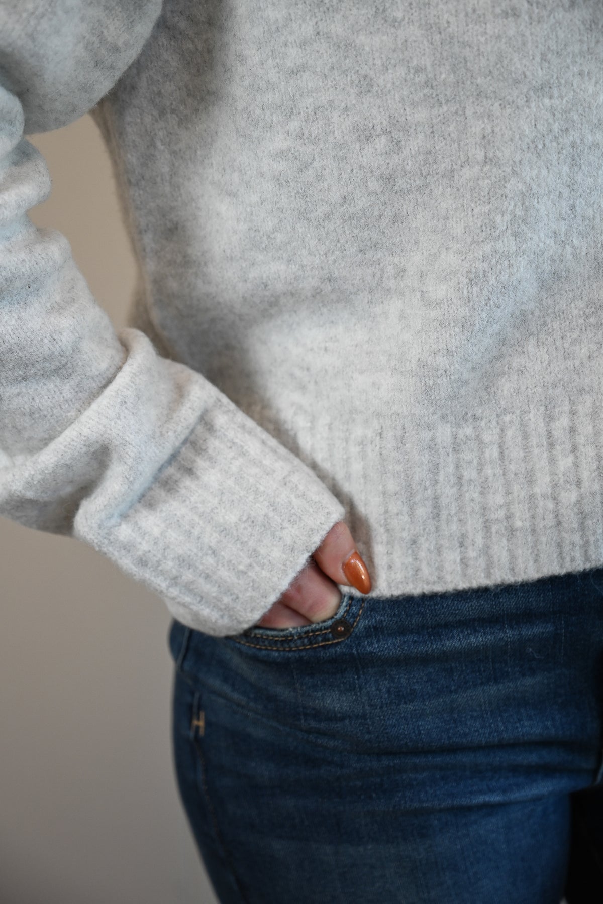 Sunset Drive Cropped Sweater - Fog