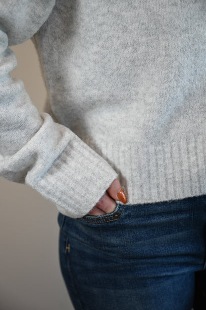 Sunset Drive Cropped Sweater - Fog