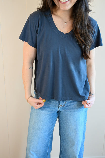 Wave Label V Neck - Ocean