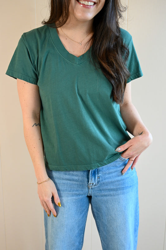 Wave Label V Neck - Cypress