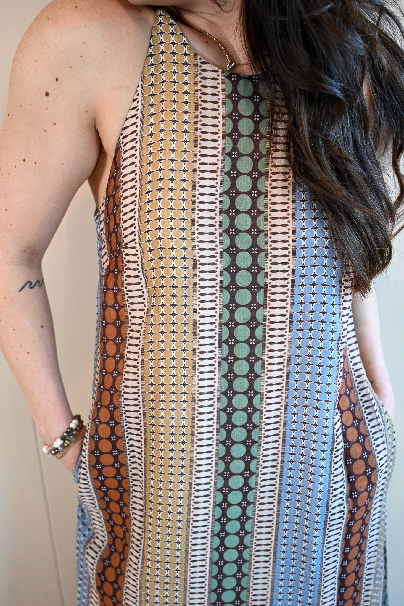 Evans Avenue Cross Back Midi Dress