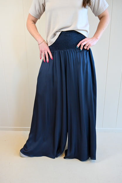 Garden Avenue Pull on Trouser