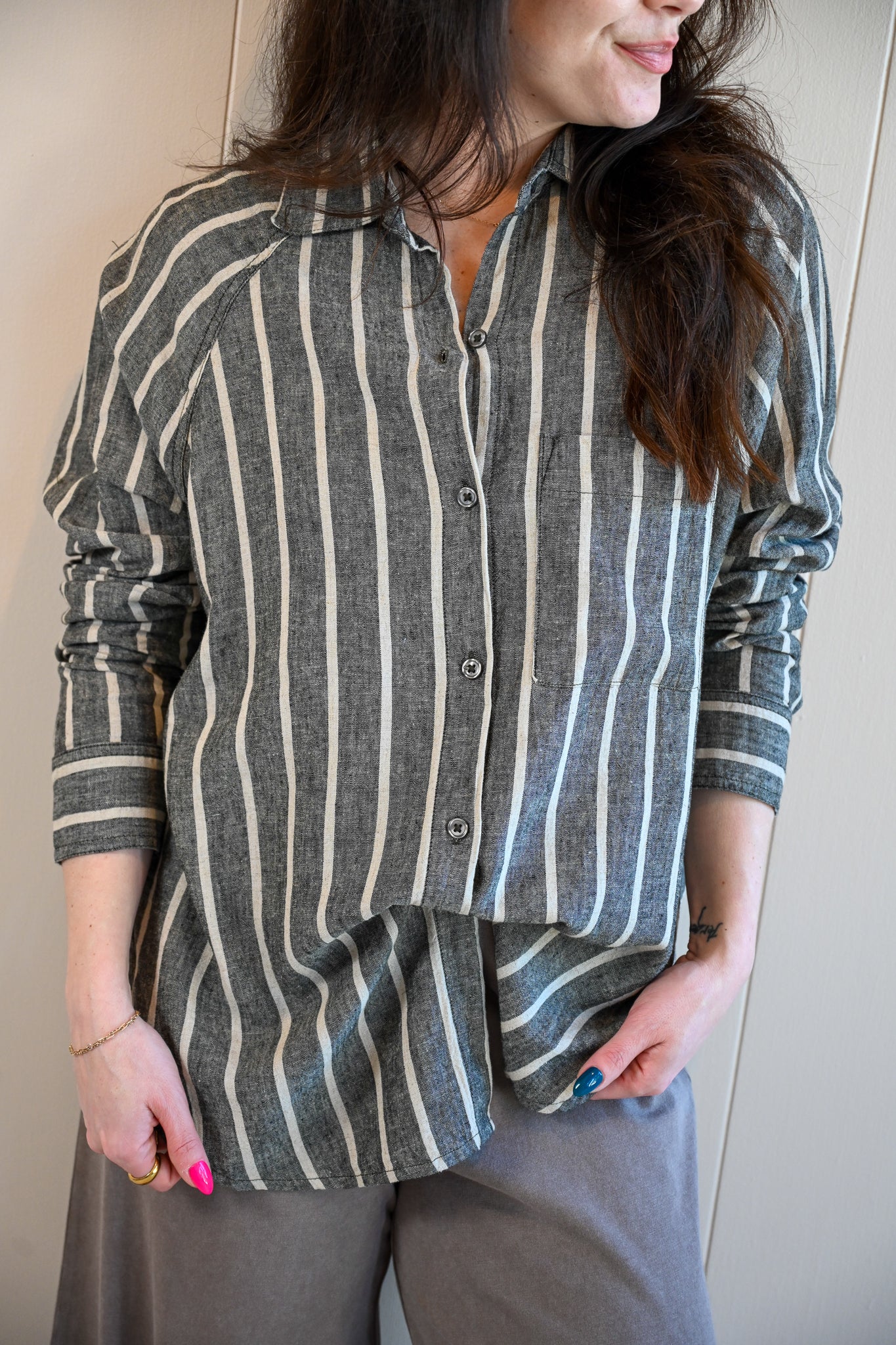 Grand Avenue Button Up Top
