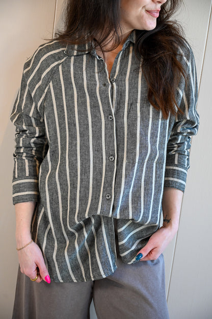 Grand Avenue Button Up Top