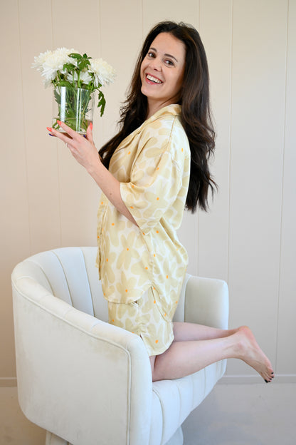 Abstract Daisy Short Pajama Set by NEENDI