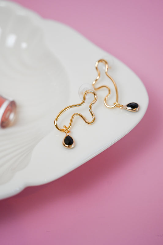 Abstract Wiggle Hoop + Black Glass Earring