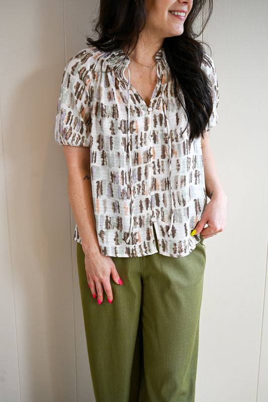 Jewell Avenue Button Up Blouse