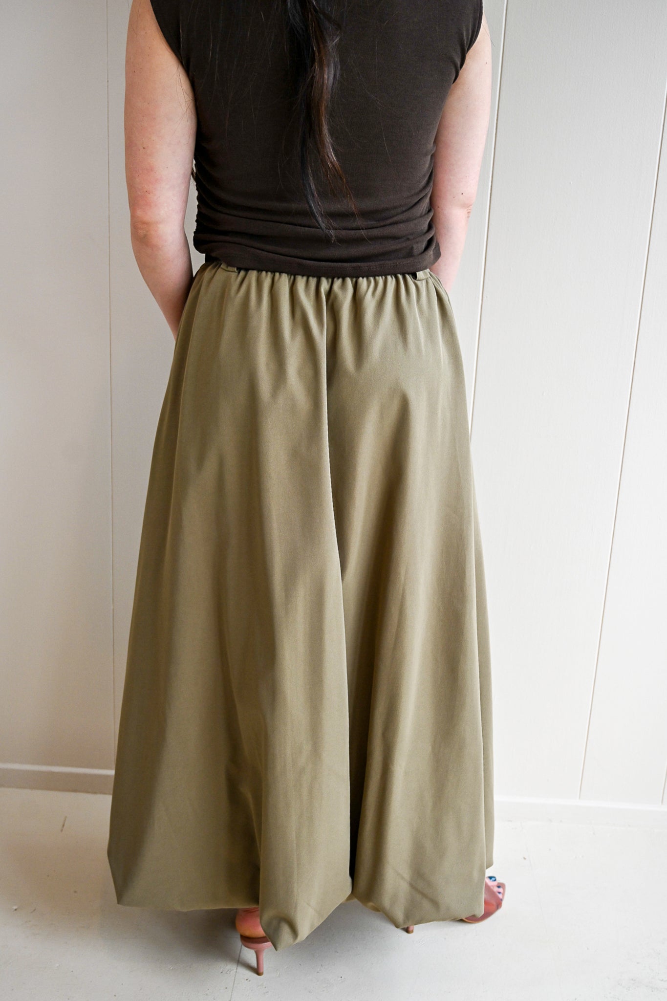 Bishop Avenue Balloon Hem Midi Skirt