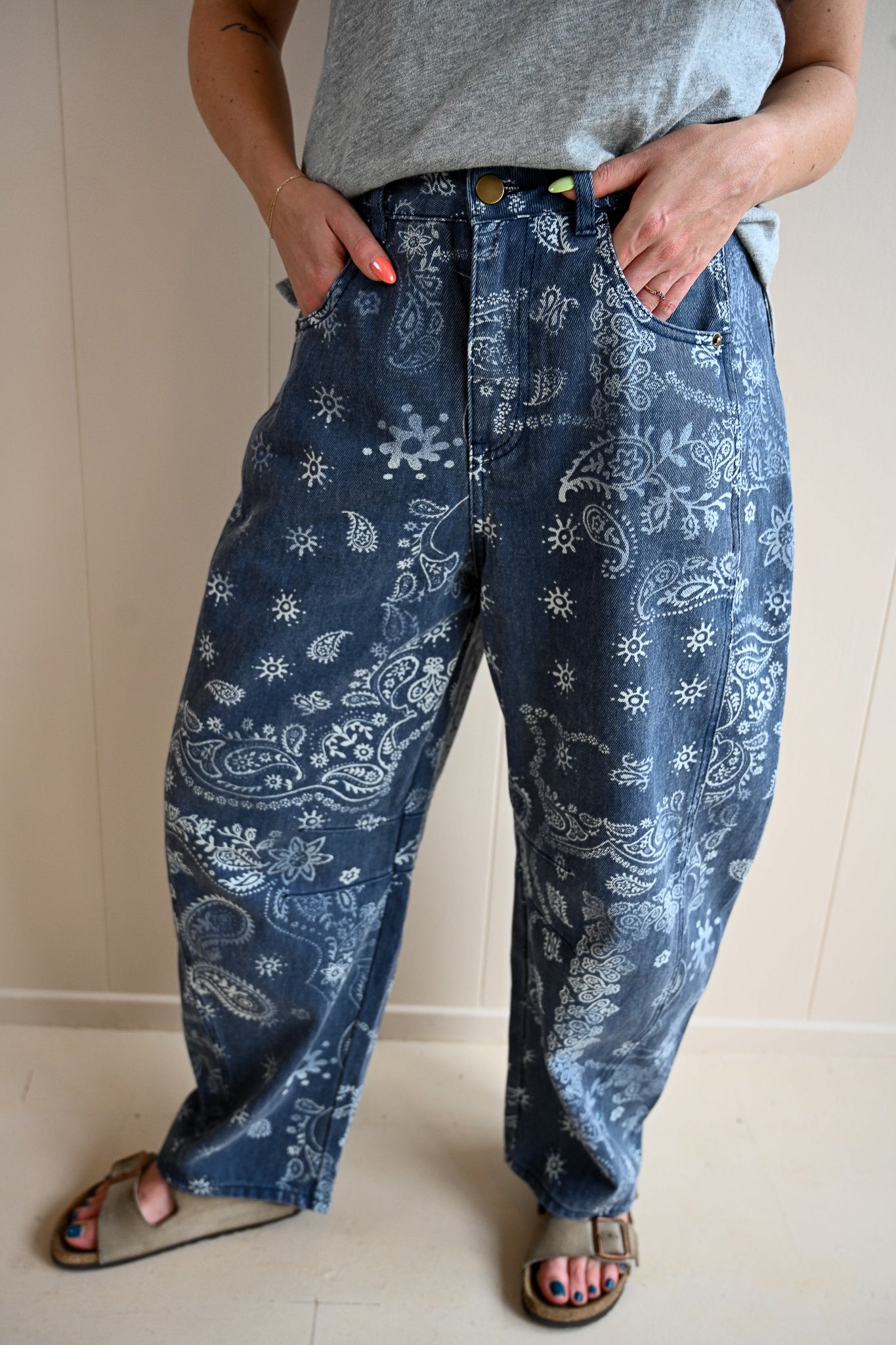 Chestnut Street Paisley Printed Barrel Pants