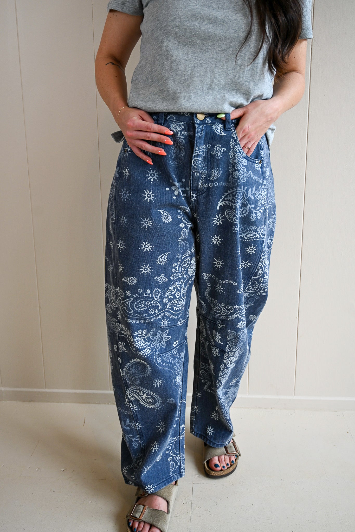 Chestnut Street Paisley Printed Barrel Pants