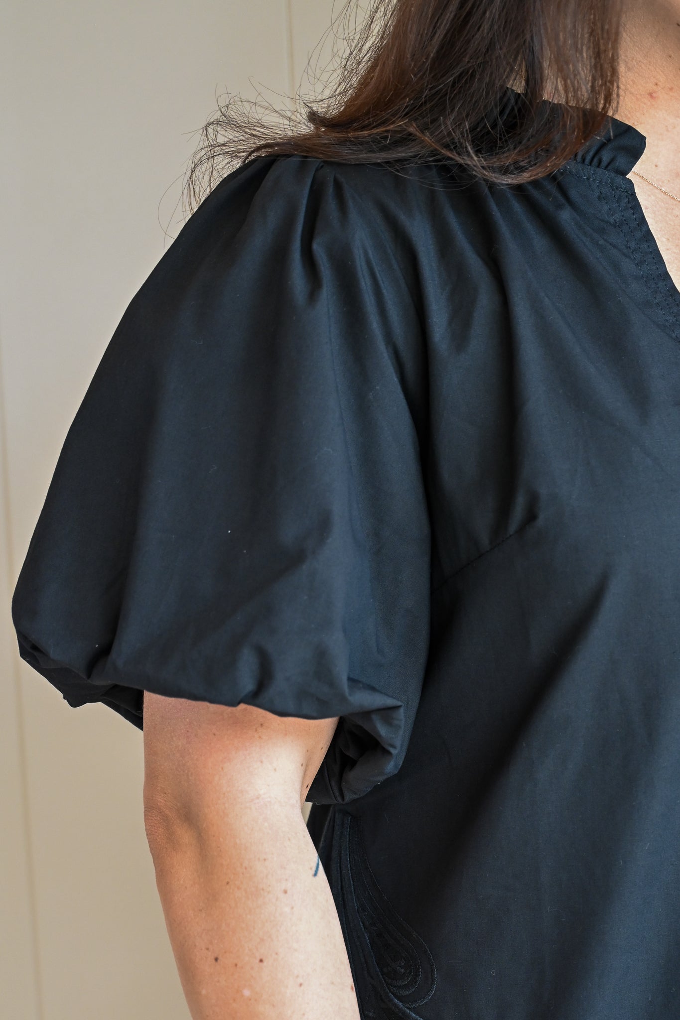 Surf Avenue Bubble Sleeve Blouse