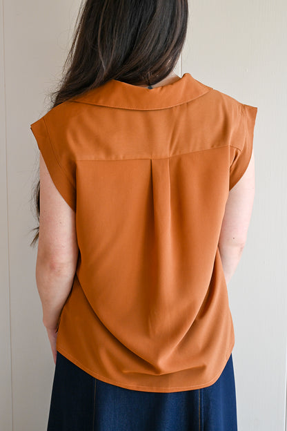 Eardley Avenue Front Pocket Button Up Top - Cooper Molera Adobe