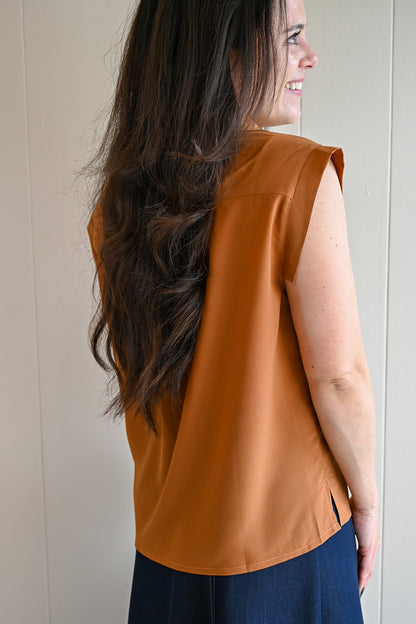 Eardley Avenue Front Pocket Button Up Top - Cooper Molera Adobe