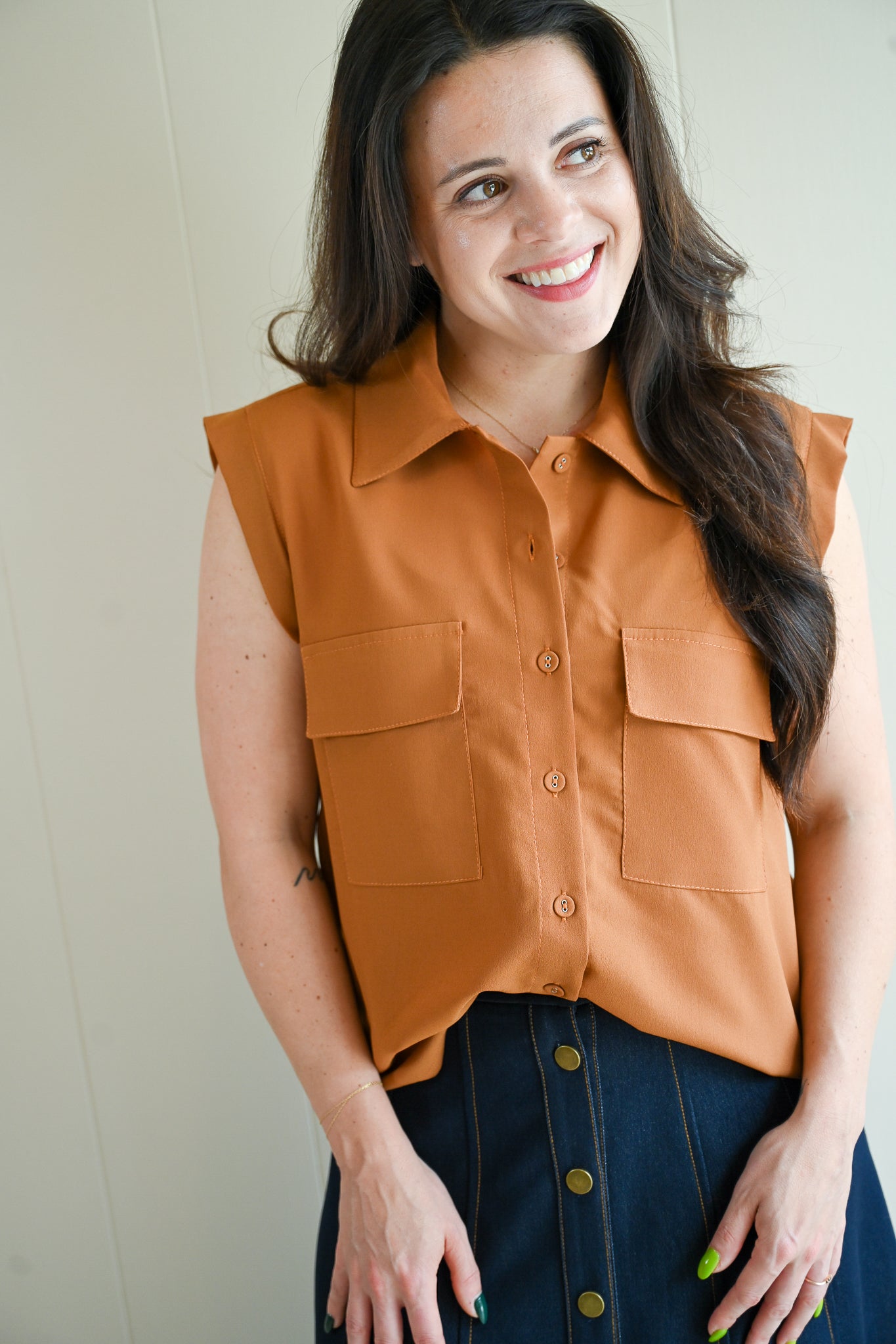 Eardley Avenue Front Pocket Button Up Top - Cooper Molera Adobe