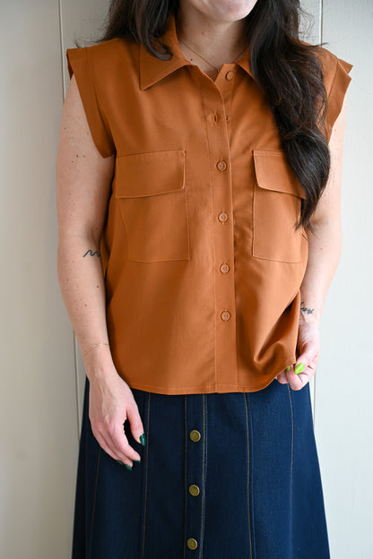 Eardley Avenue Front Pocket Button Up Top - Cooper Molera Adobe