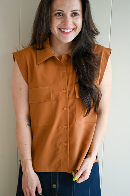 Eardley Avenue Front Pocket Button Up Top - Cooper Molera Adobe