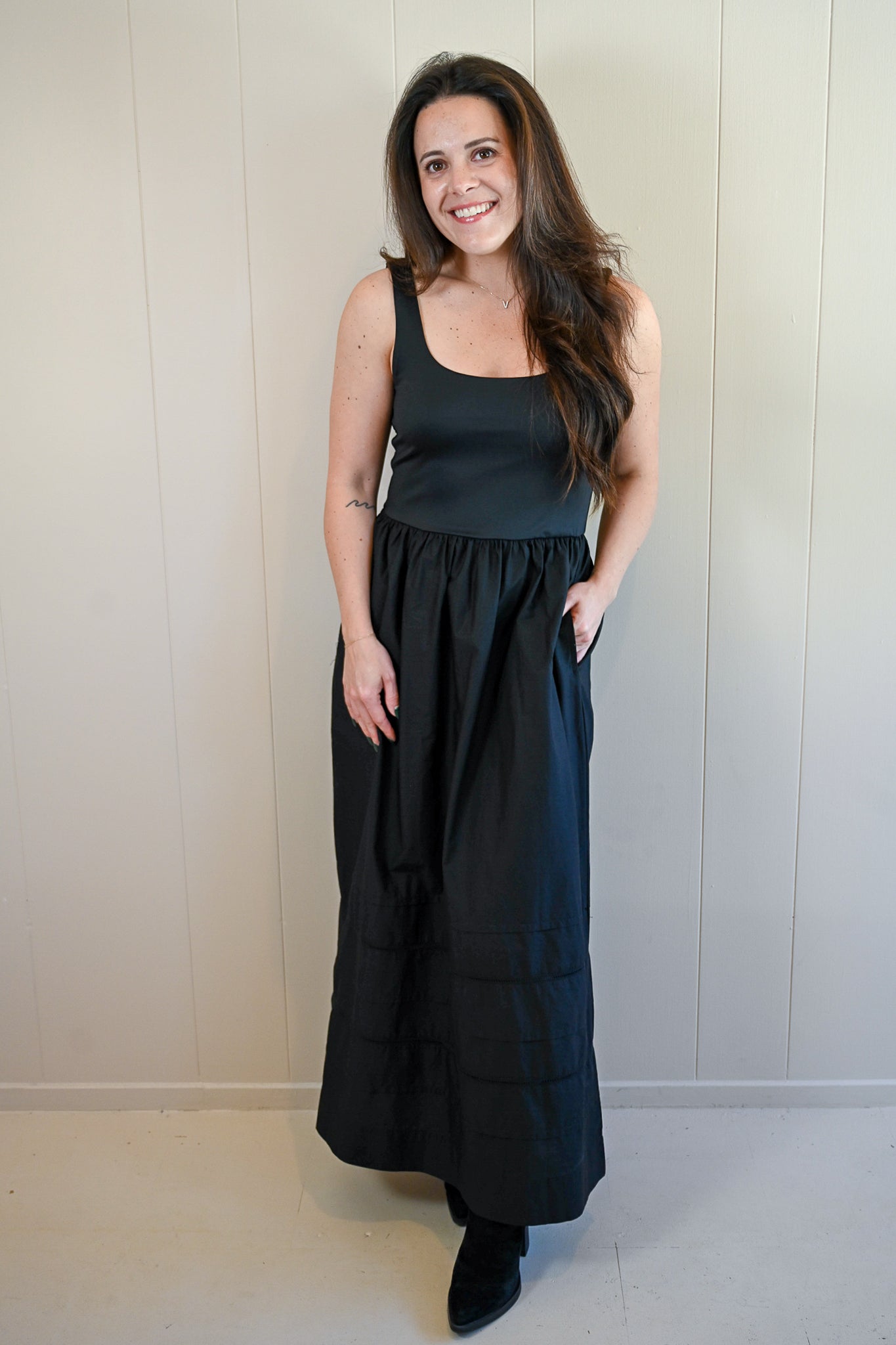 Coral Street Sleeveless Midi Dress