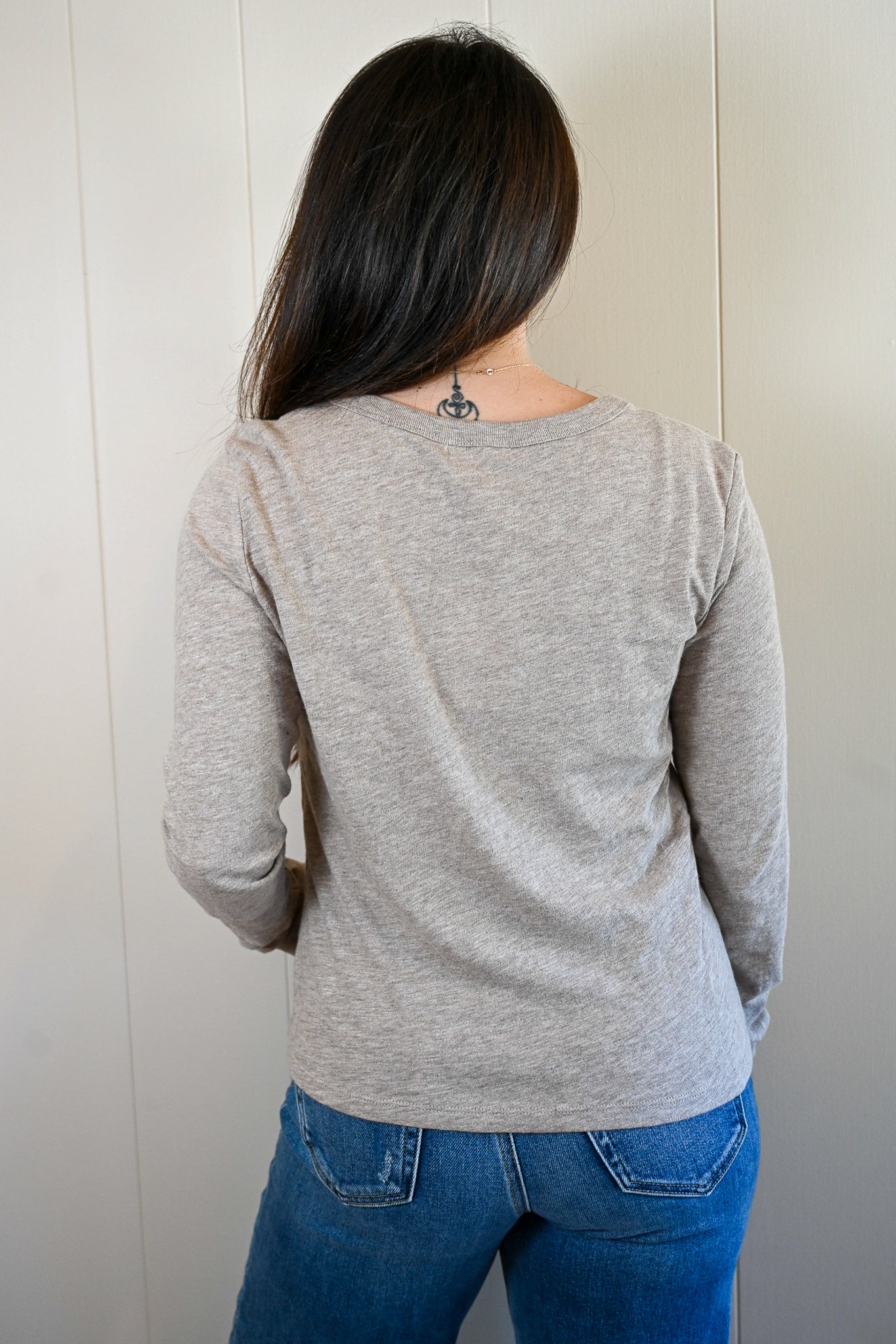 Del Monte Blvd Long Sleeve Tee Sandstone