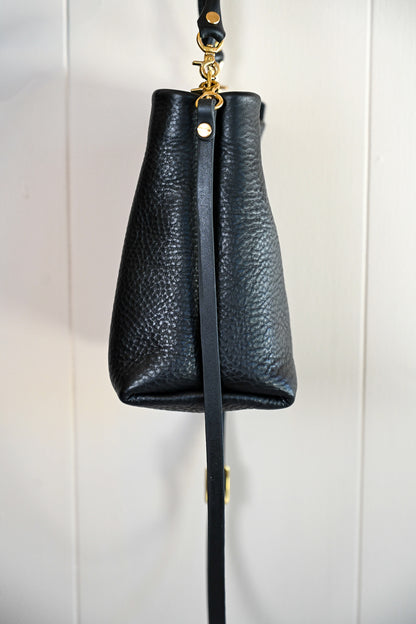 Black Pebble Crossbody by Charlie's Goods