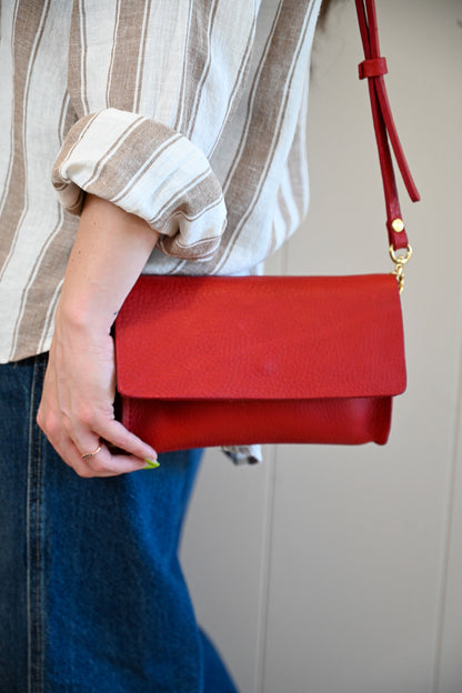 Mini Dylan Pebble Red by Charlie's Goods