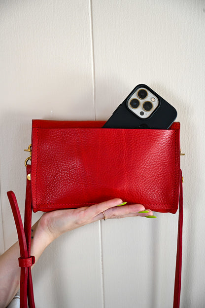 Mini Dylan Pebble Red by Charlie's Goods