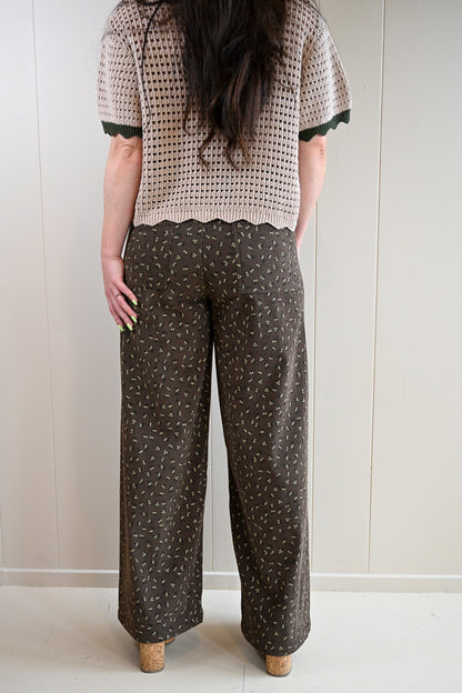 Arkwright Court Floral Corduroy Pants
