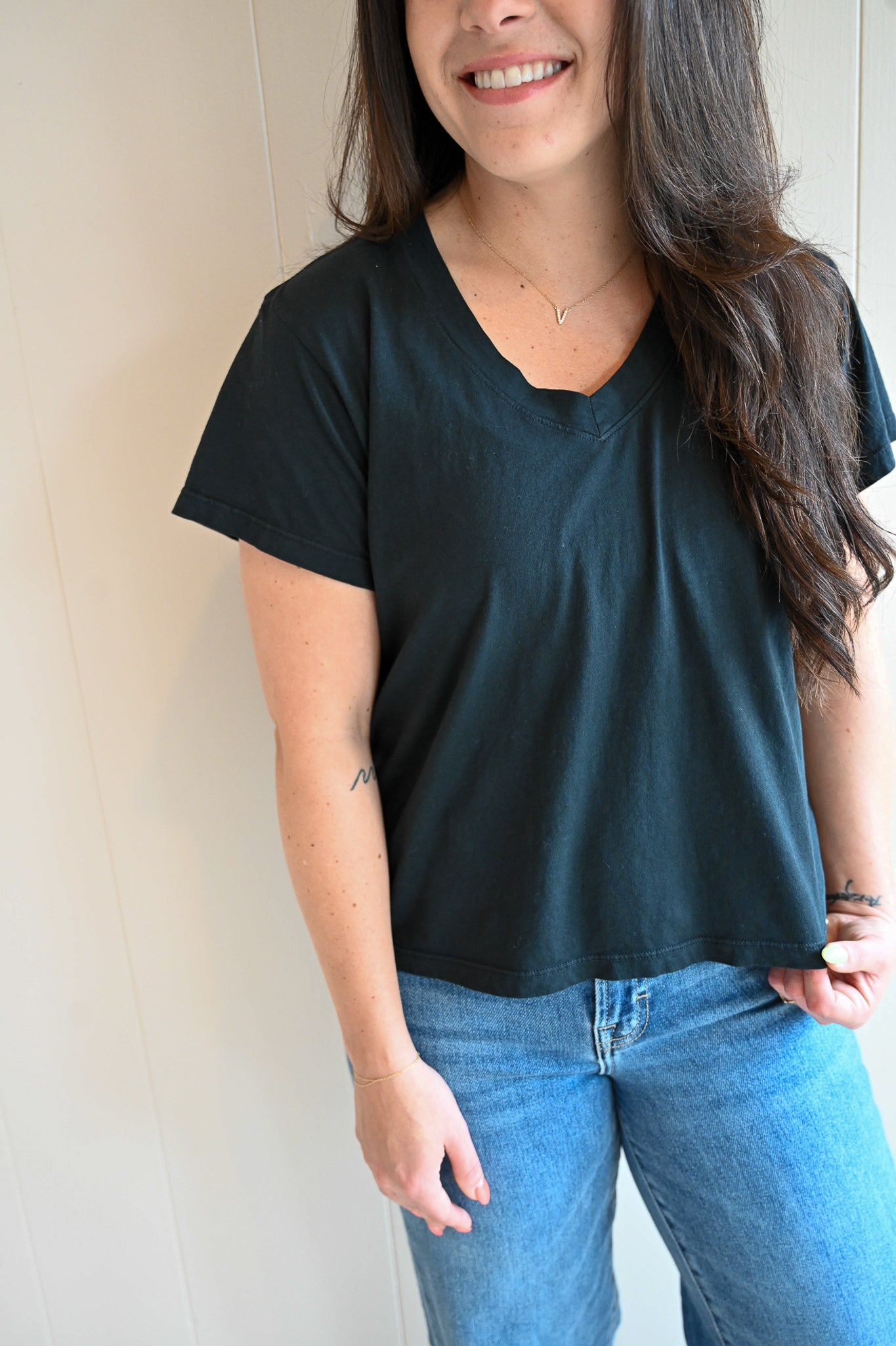 Wave Label V Neck - Storm