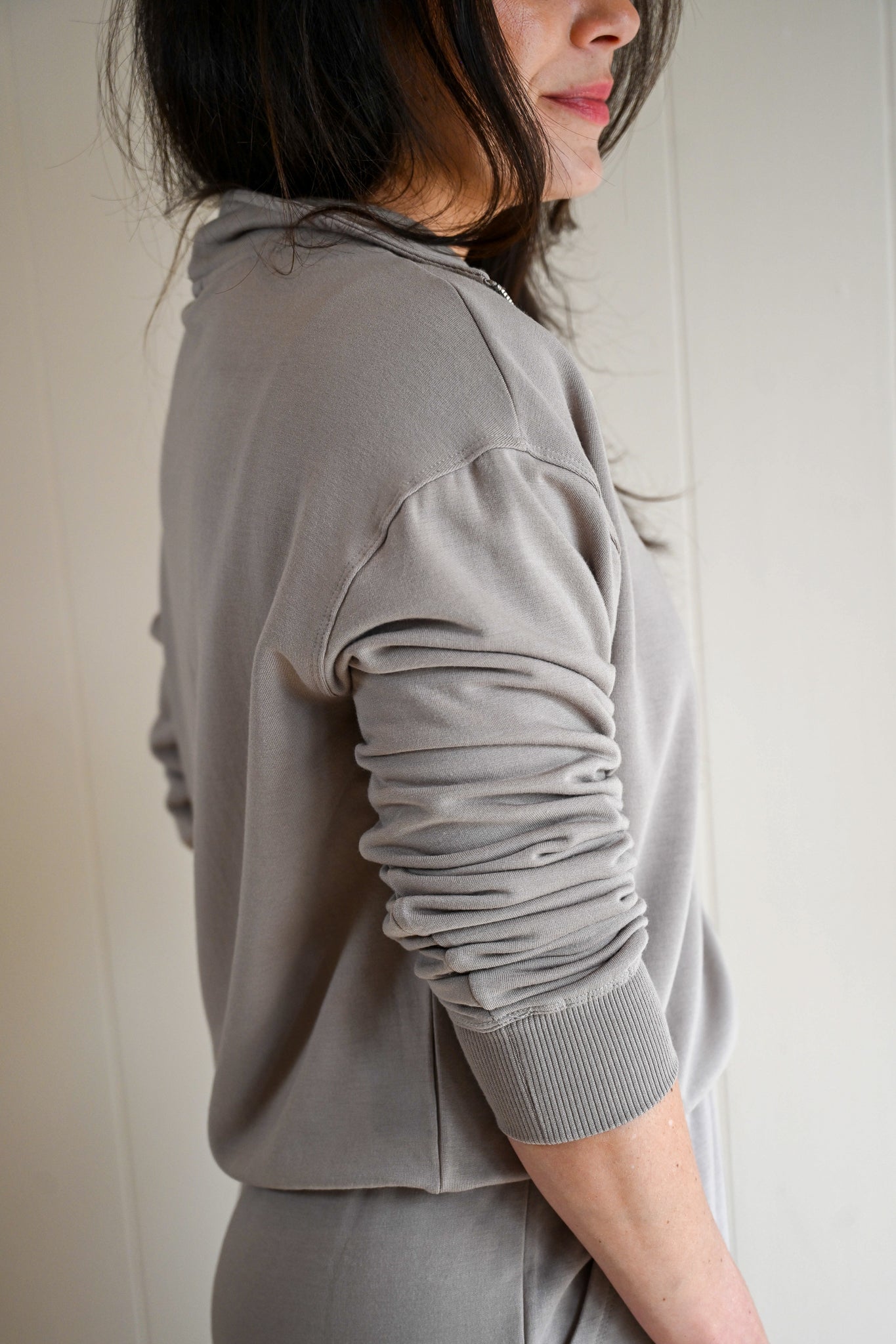 Alder Street Model Quart Zip