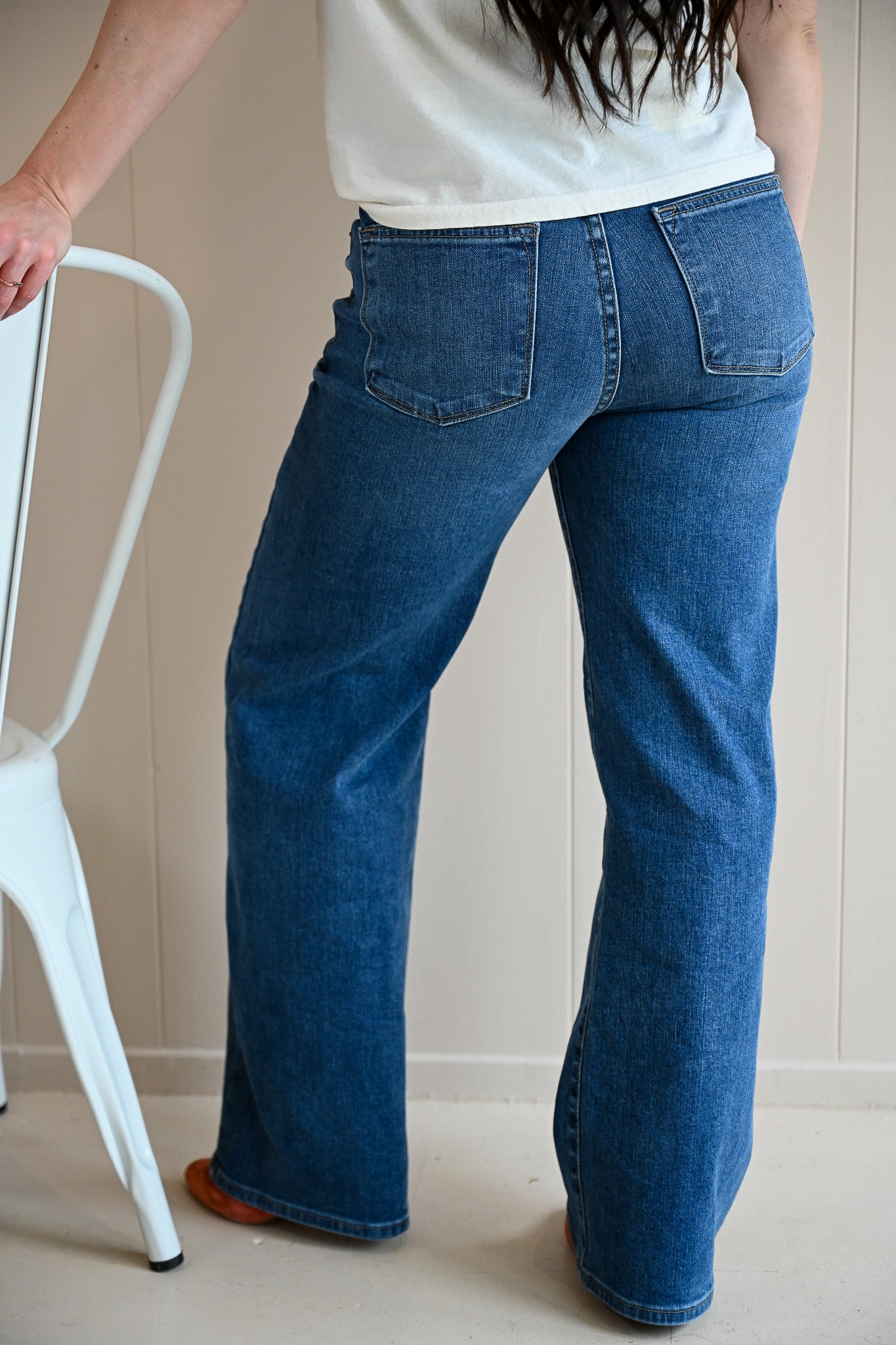 Clark Wide Leg Mid Wash Finished Hem Jeans